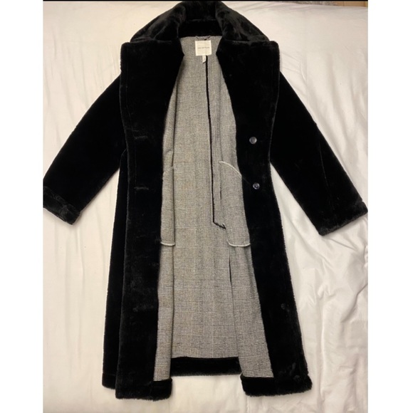 Avec les filles faux fur winter coat - Picture 2 of 6